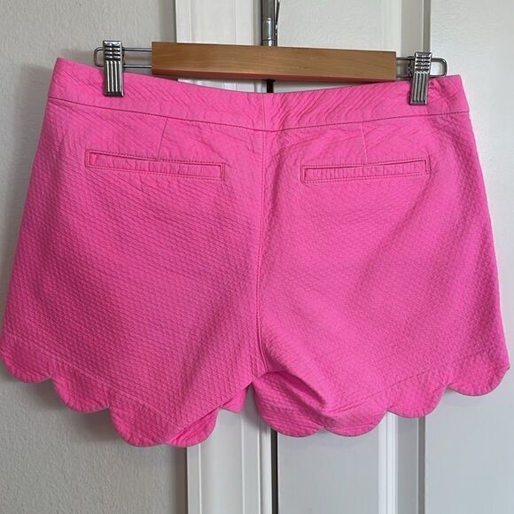 Lilly Pulitzer Buttercup Shorts - Picture 2 of 2